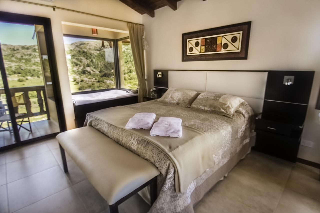 Aires Serranos - Hotel La Cumbrecita