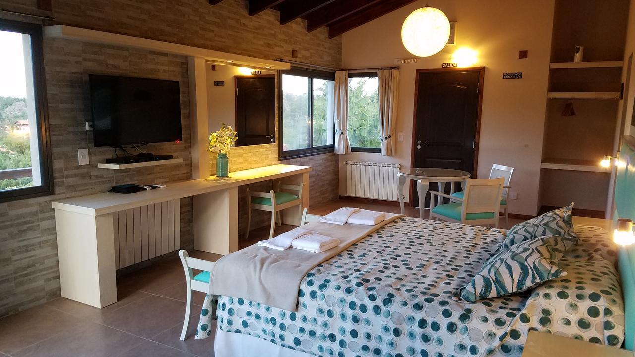Aires Serranos - Hotel La Cumbrecita